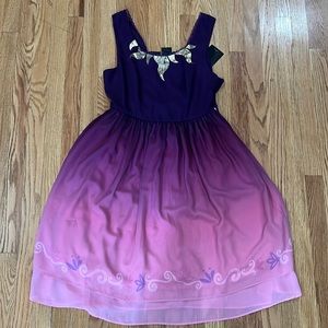 Rapunzel dress size woman’s large